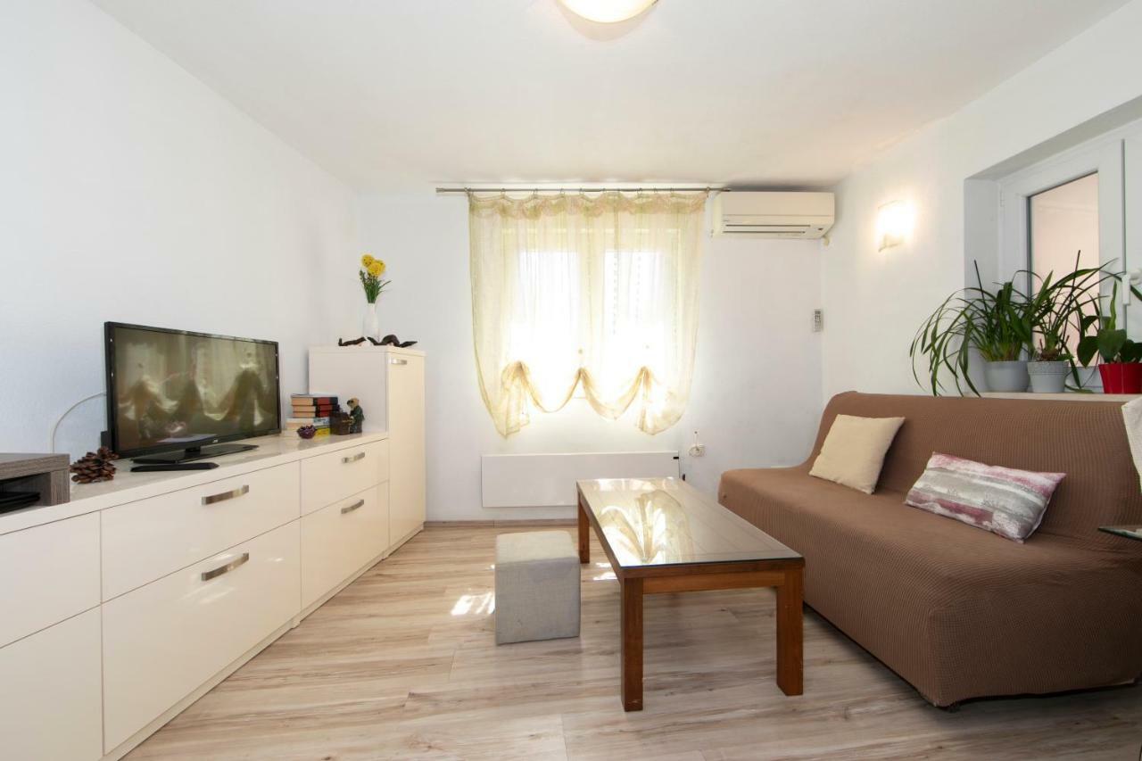 באסקה וודה Apartmani Darinka מראה חיצוני תמונה